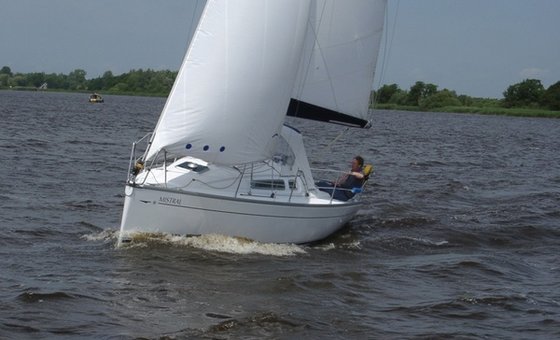 Jeanneau S.O. 26 - Mistral huren